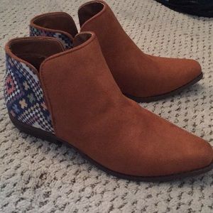 Faux suede boots w/ tribal fabric
